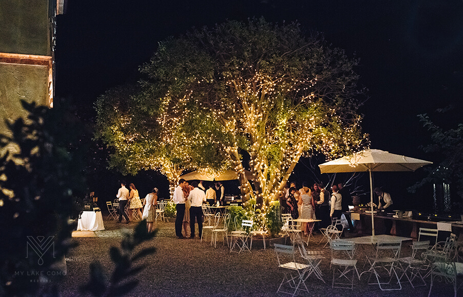 Villa-Teodolinda-evening-night-lights-Lake-Como-wedding-venue