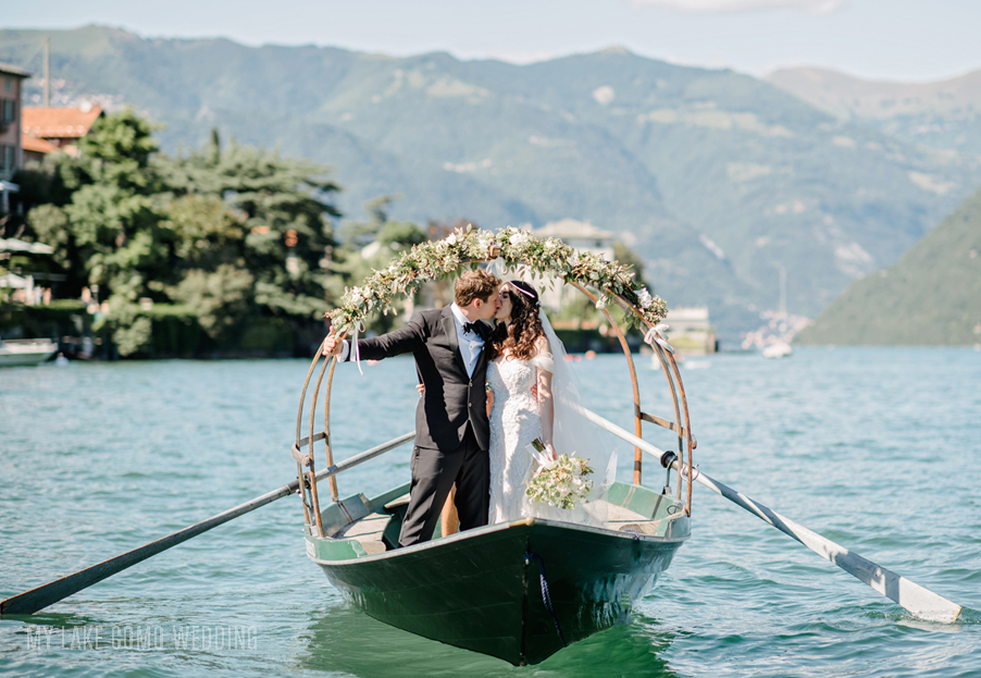 Lucia-wedding-bridal-boat-for-Lake-Como-wedding-and-photoshoot-with-bride-and-groom