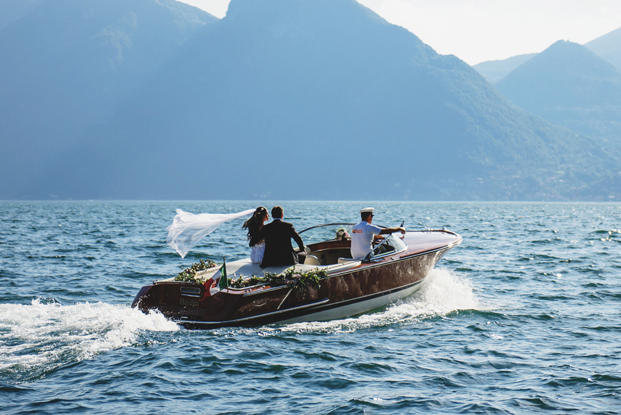 Wedding-day-speed-boat-cruising-on-Lake-Como-arranged-by-wedding-planner-My-Lake-Como-Wedding