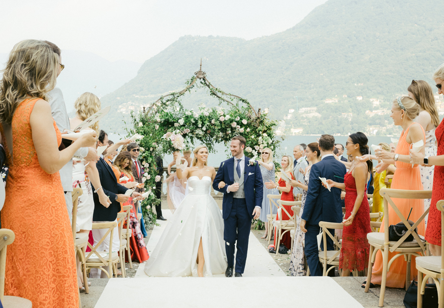 Ceremony-celebration-at-Villa-Pizzo-on-Lake-Como